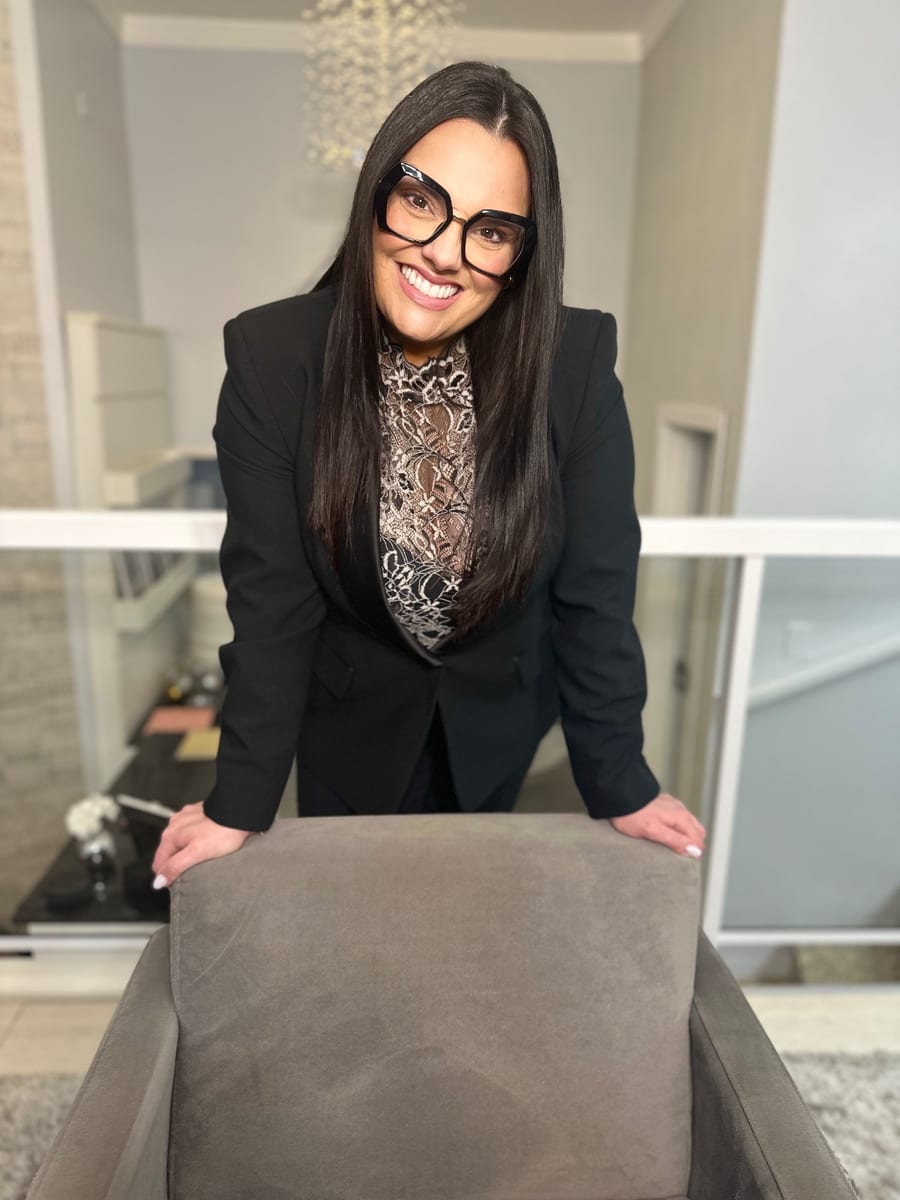 Dra. Daniela Valim Demoliner